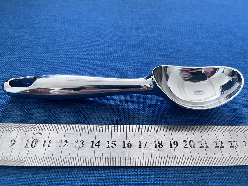 W jaki sposób nowo wypuszczona na rynek, wysokiej jakości łyżka do lodów firmy Hanjia zapewnia użytkownikom przyjemność i poczucie świeżości?